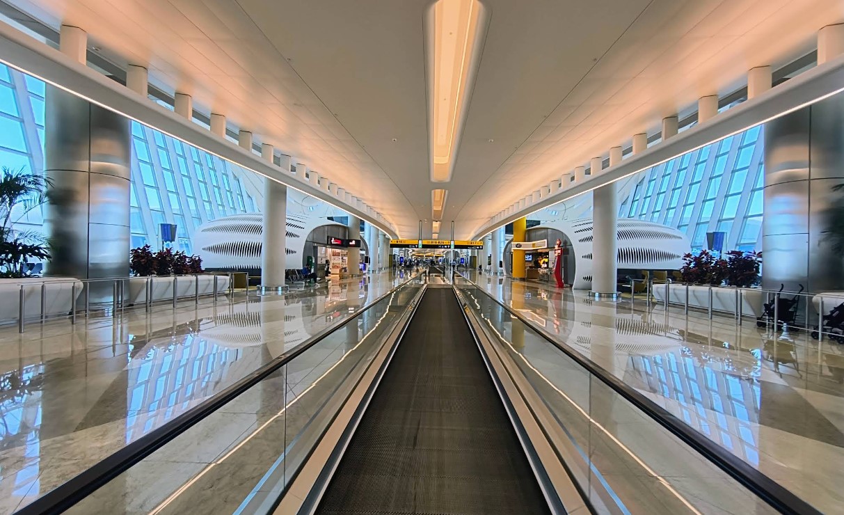 Taxi-Abu-Dhabi-Flughafen-nach-Dubai
