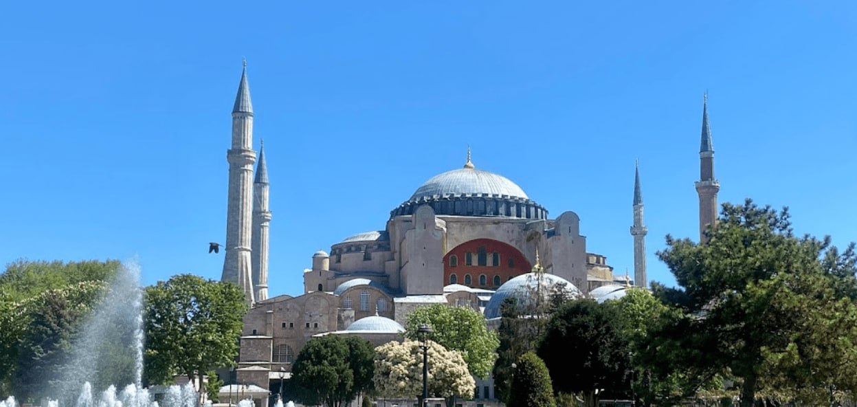 Découvrez Istanbul pendant le Ramadan : Votre guide avec le taxi de l'aéroport