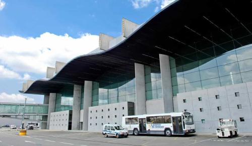 Taxi & Transfers Bordeaux-Merignac Airport