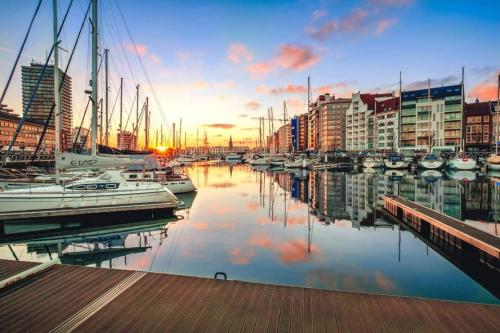 Taxi & Transfers Ostend Airport