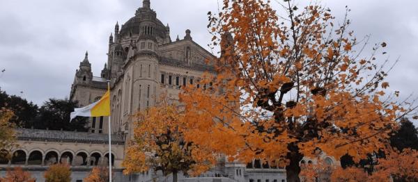 Lisieux : Un joyau Normand vous attend !