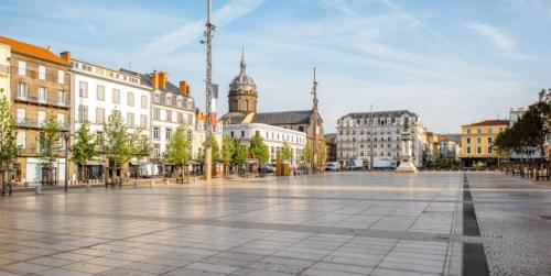 Taxi de l'aéroport de Clermont-Ferrand Auvergne