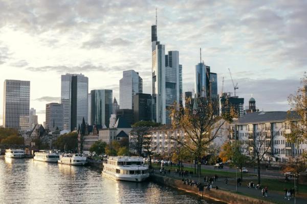 Ein Tag in Frankfurt: Was sehen, was tun und wie man unterwegs ist