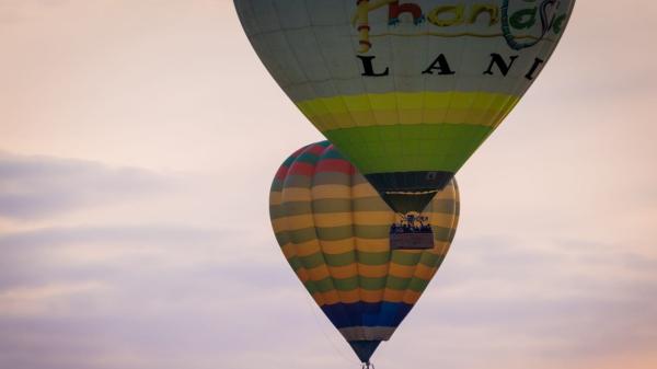 Festival Montgolfiades Montgobert: Envolez-vous avec Taxi Aéroport !