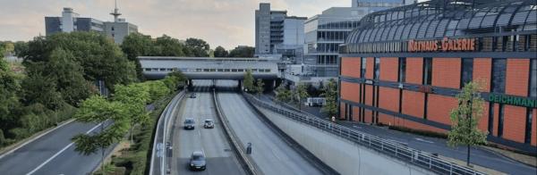 Upptäck Leverkusen: Toppsevärdheter & Taxi Opladen för en stressfri ankomst