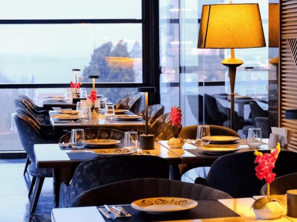 Ankunft und gastronomische Abenteuer in Istanbul: Von den Flughafen-Taxipreisen bis zu kulinarischen Genüssen