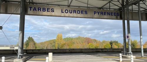 Tarbes–Lourdes–Pyrénées Airport Taxis