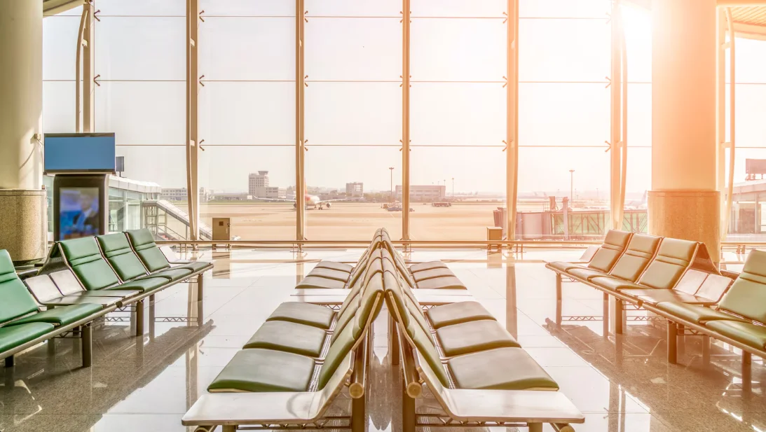 Early-morning-departure-hall-at-a-European-airport