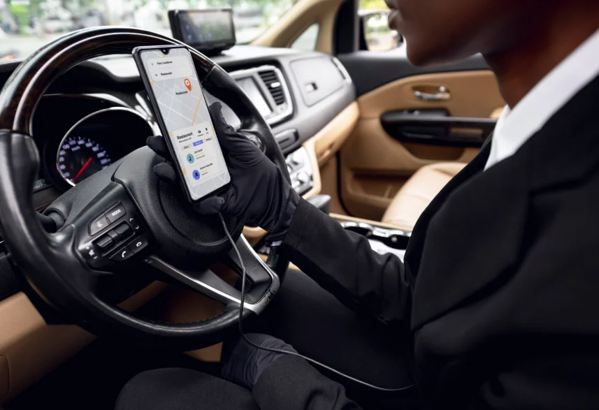 Uber-taxi-to-Airport-or-Fixed-Price-Transfer