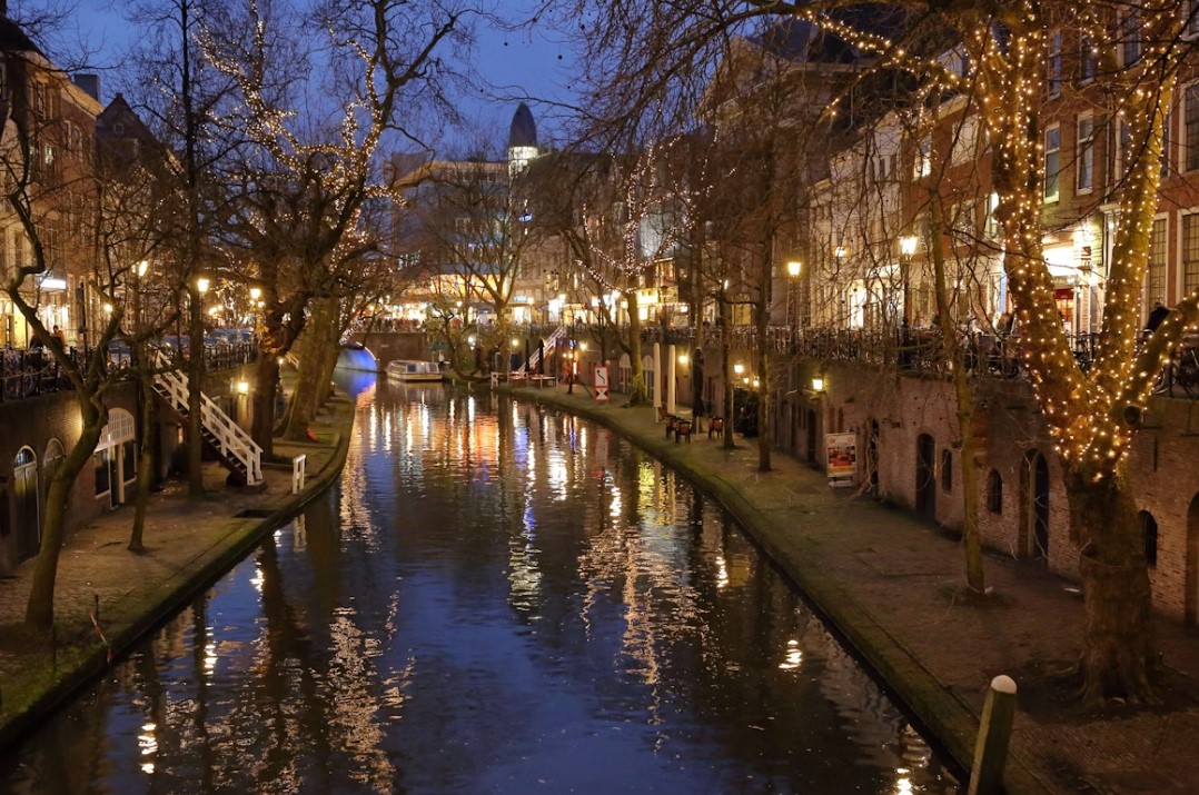 Utrecht-lighted-near-body-of-water-during