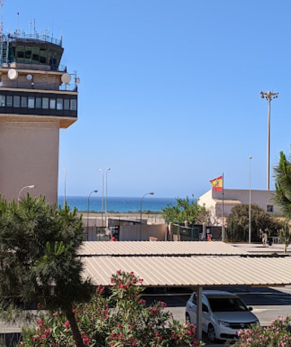 almeria_airport_taxi