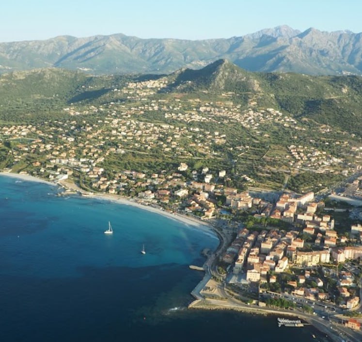 calvi_sainte-catherine_airport_taxi