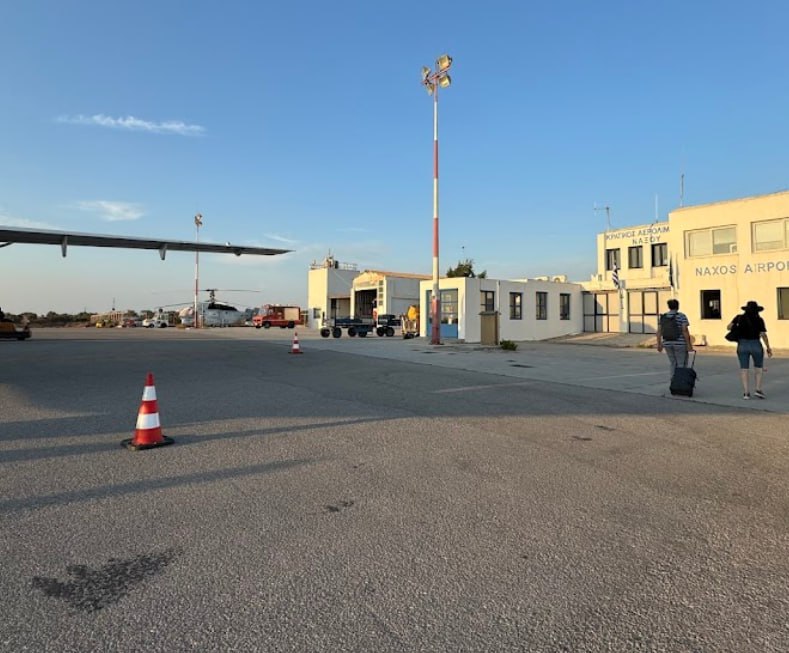 naxos_airport_apollon_taxi