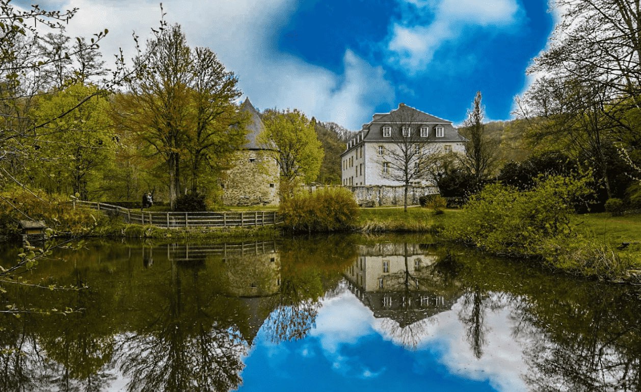 schloss_hardenberg_velbert_germany