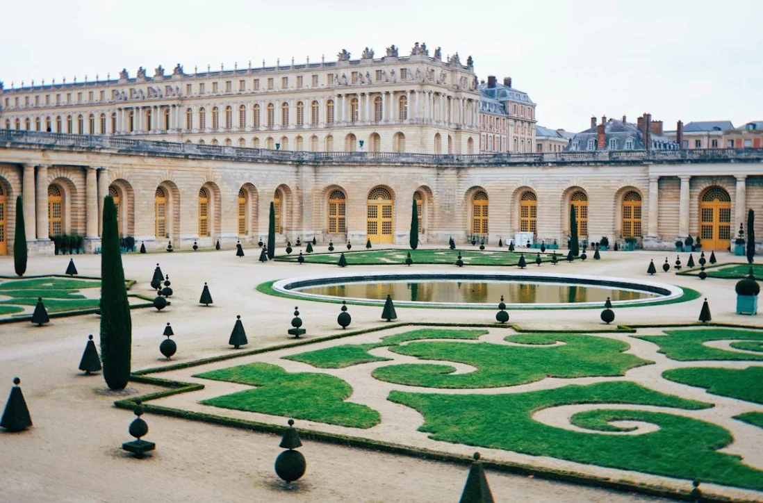 Palace of Versailles gardens and architecture